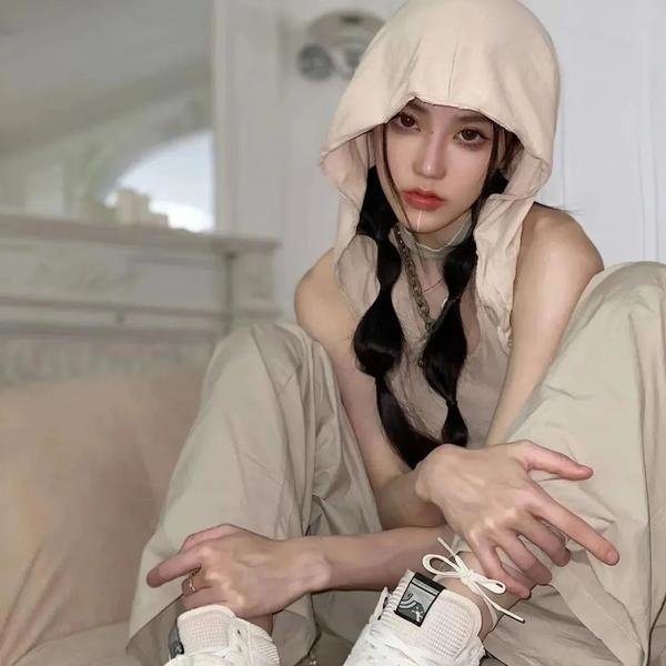 我们之间的秘密 海报